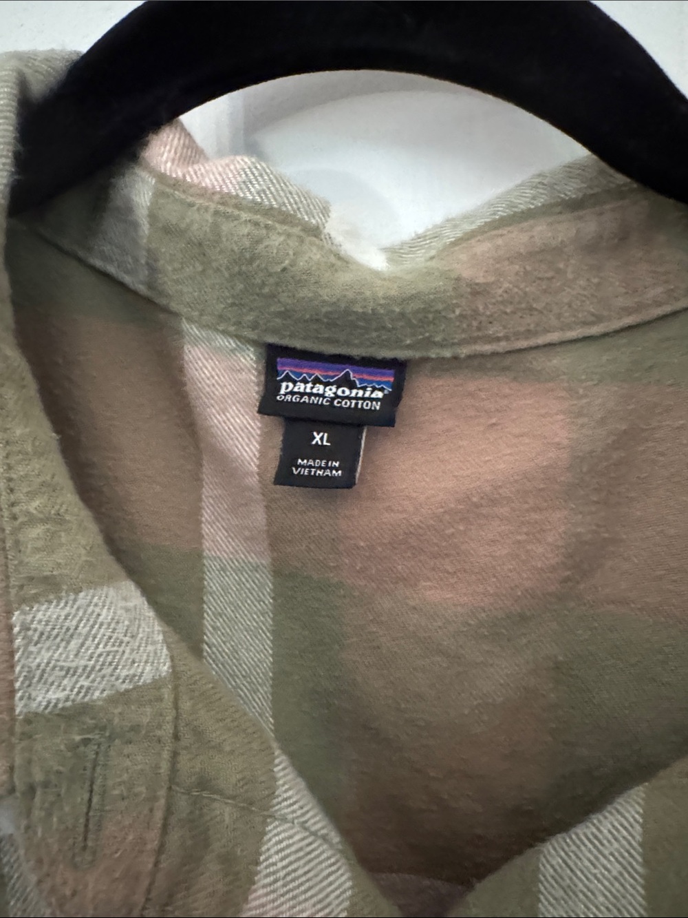 EUC Patagonia Organic Cotton Midweight Fjord Flannel Shirt Comstock/Garden Green - Picture 5 of 9